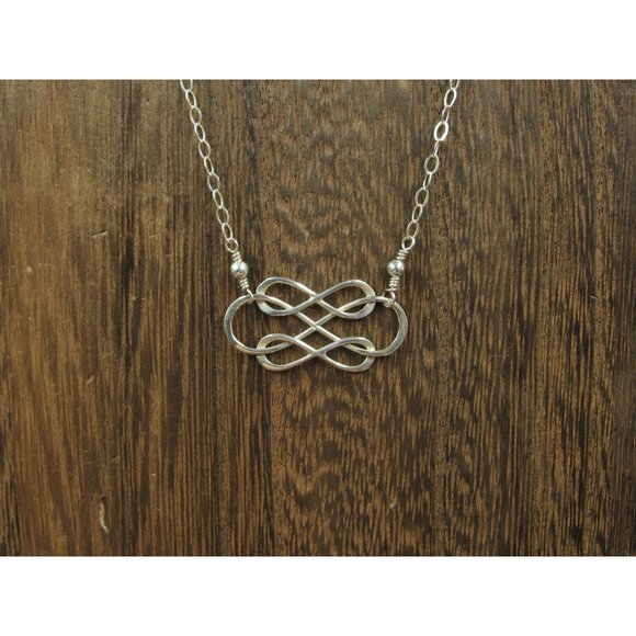 Jewelry - 18" Sterling Silver Interlocking Infinity Symbols Necklace Vintage Minimalist
